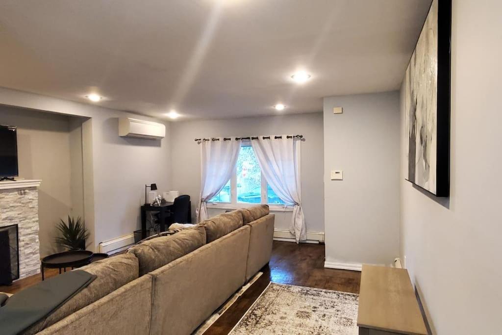 Quiet 3 Bedroom Apartment In Private Home New York Exteriér fotografie
